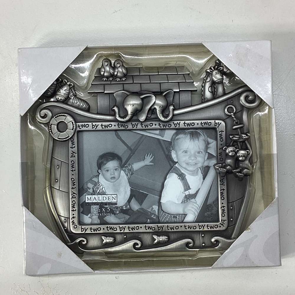 NIB Malden “Two by Two” Silver Photo Frame